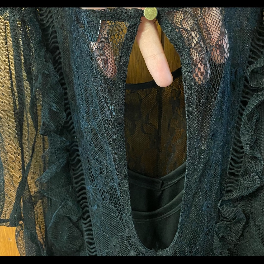 Torrid size 1 black lace and mesh maxi dress NWT - Picture 4 of 11